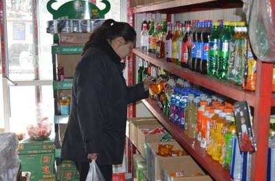 节前食品安全检查保障市民节日餐桌安全